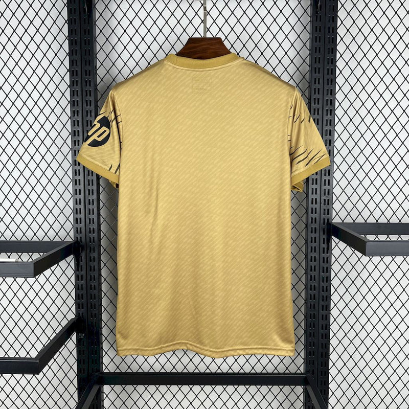 CAMISA DO REAL MADRID 25/26 DOURADO TREINO